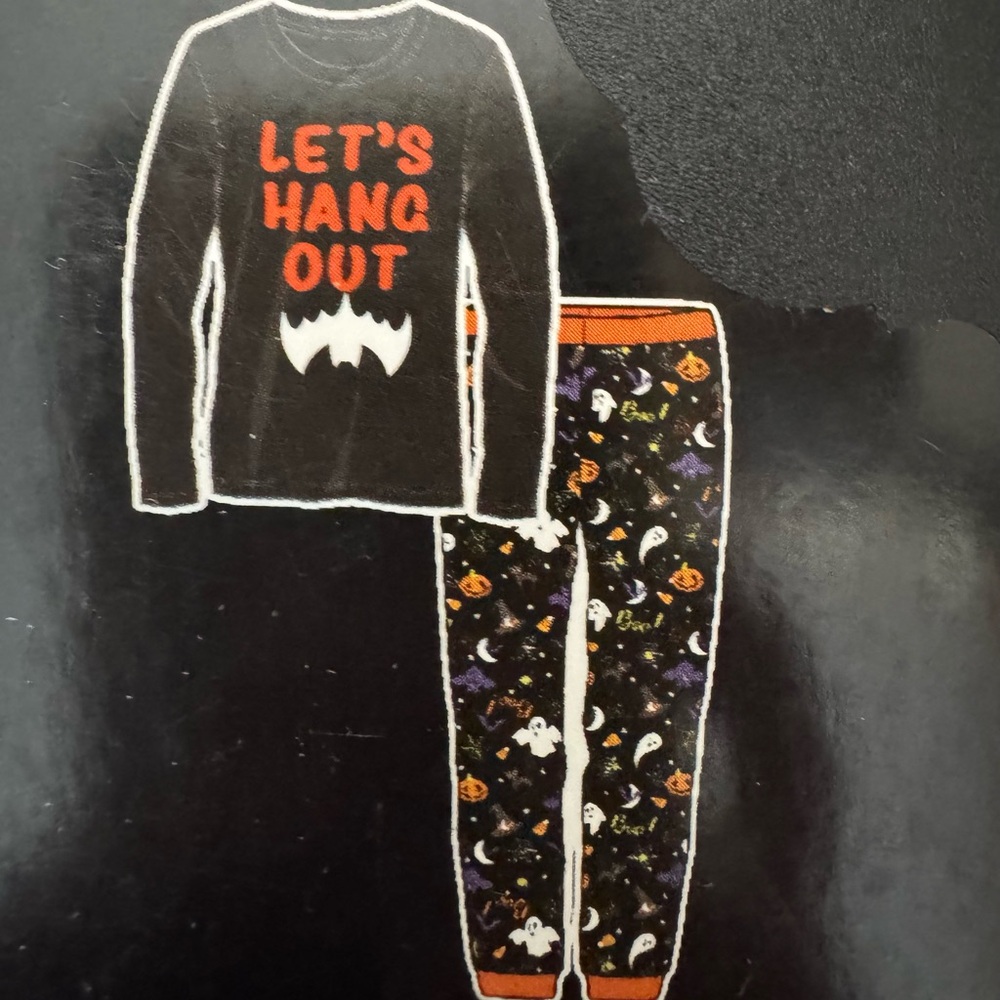 Halloween Two Piece PJ Pajama Set size L- Let’s Hang Out/Bats/Pumpkins - NEW